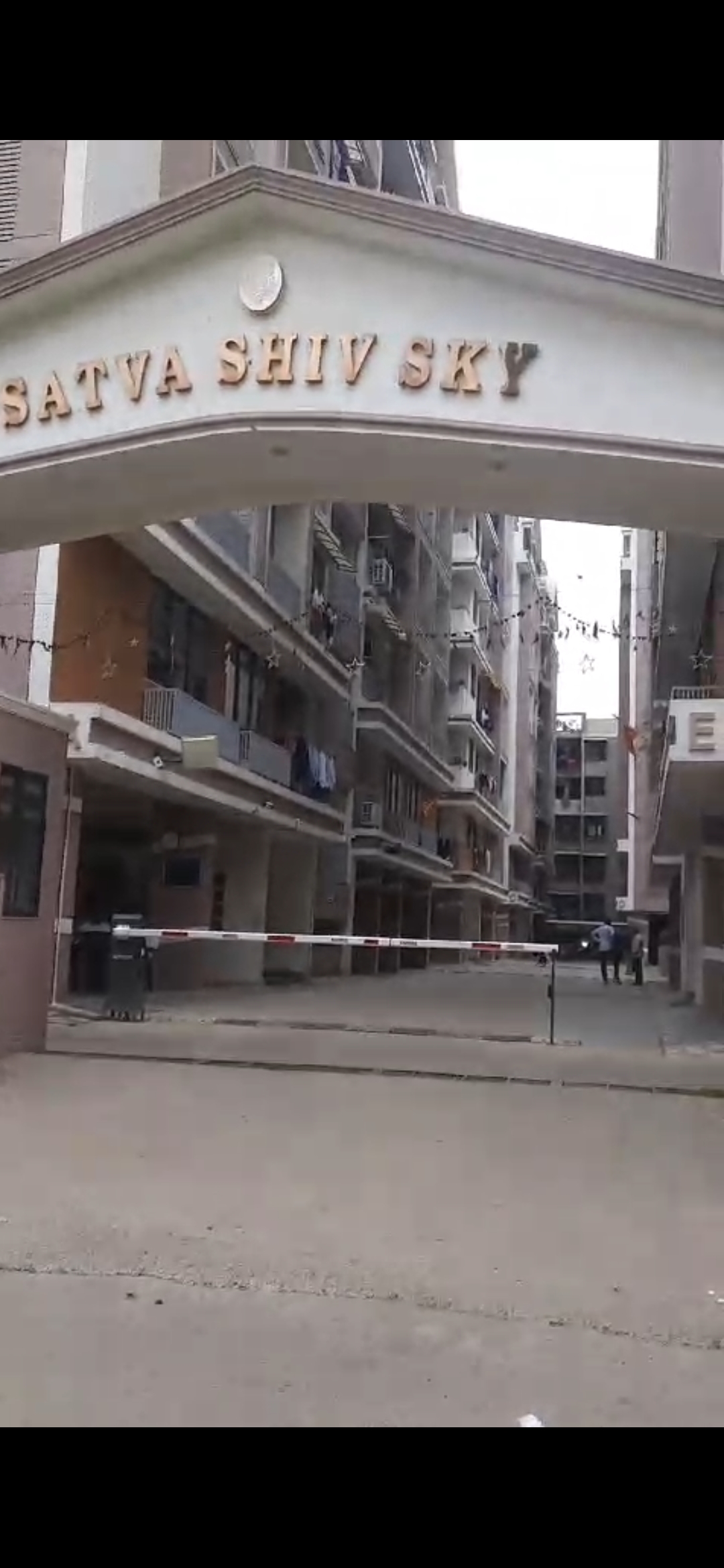 <br />
<b>Deprecated</b>:  htmlspecialchars(): Passing null to parameter #1 ($string) of type string is deprecated in <b>/home/u701962440/domains/saferealestate.in/public_html/residential_properties.php</b> on line <b>352</b><br />
